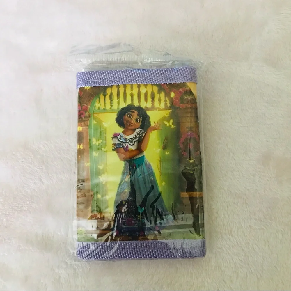 ✨✨5/$10✨✨ Disney Encanto Trifold Girls Boys Kids Wallet, Velcro BRAND NEW